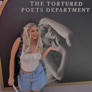 Meet your Posher, Yvonne